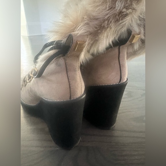 Stuart Weitzman Nikita winter boots - Picture 6 of 9